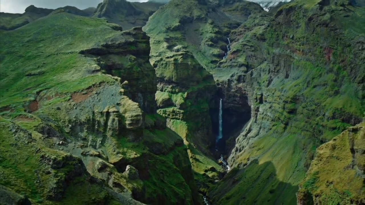 Waterfalls and flute music