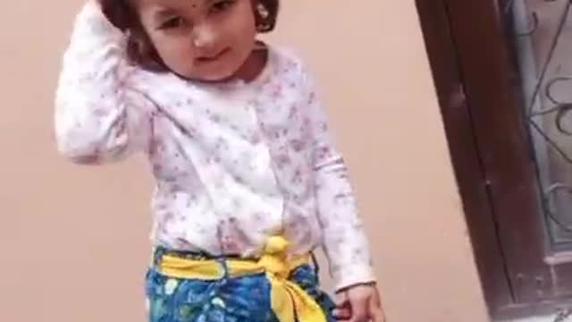 Cute little girl Dancing 🤠😍