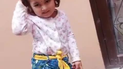 Cute little girl Dancing 🤠😍