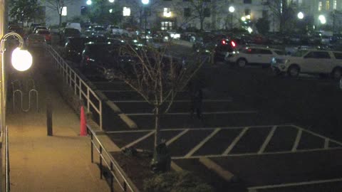 1671HQOB01NorthwestWalkway_2021-01-05_21h53min30s377ms.mp4