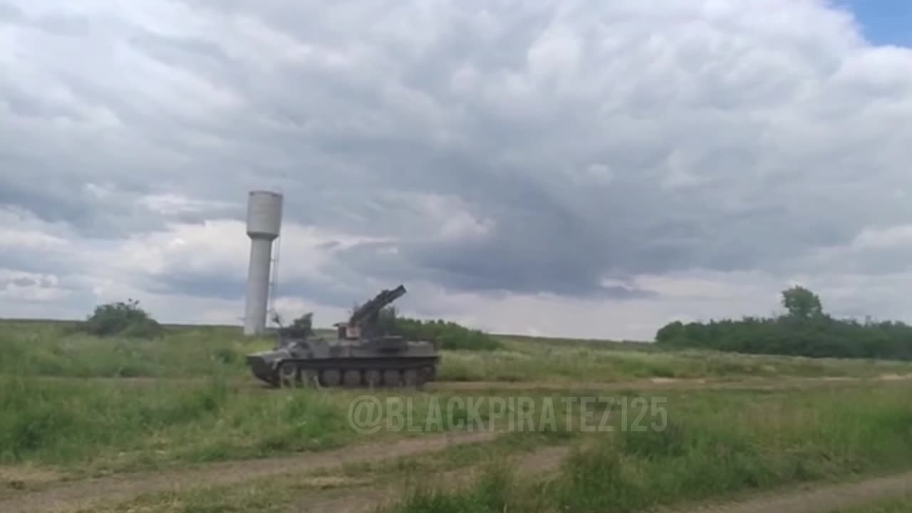 In Zaporozhye fields, an air defense crew 🇬🇧 shot down the "big bird" of the enemy