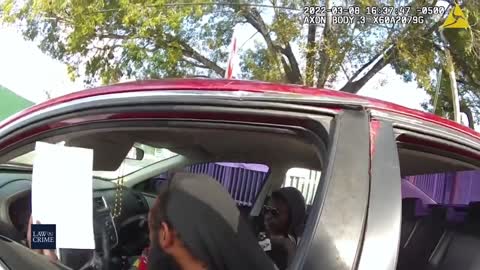 Bodycam Shows Police: CATCH DANGEROUS CRIMINALS WITH HIS WEAPONS