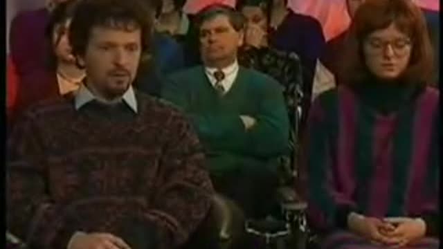 This announcer can't stop laughing
