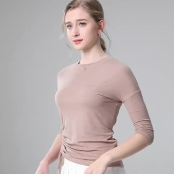 Fashion woman clothes pure colour pleated skirt