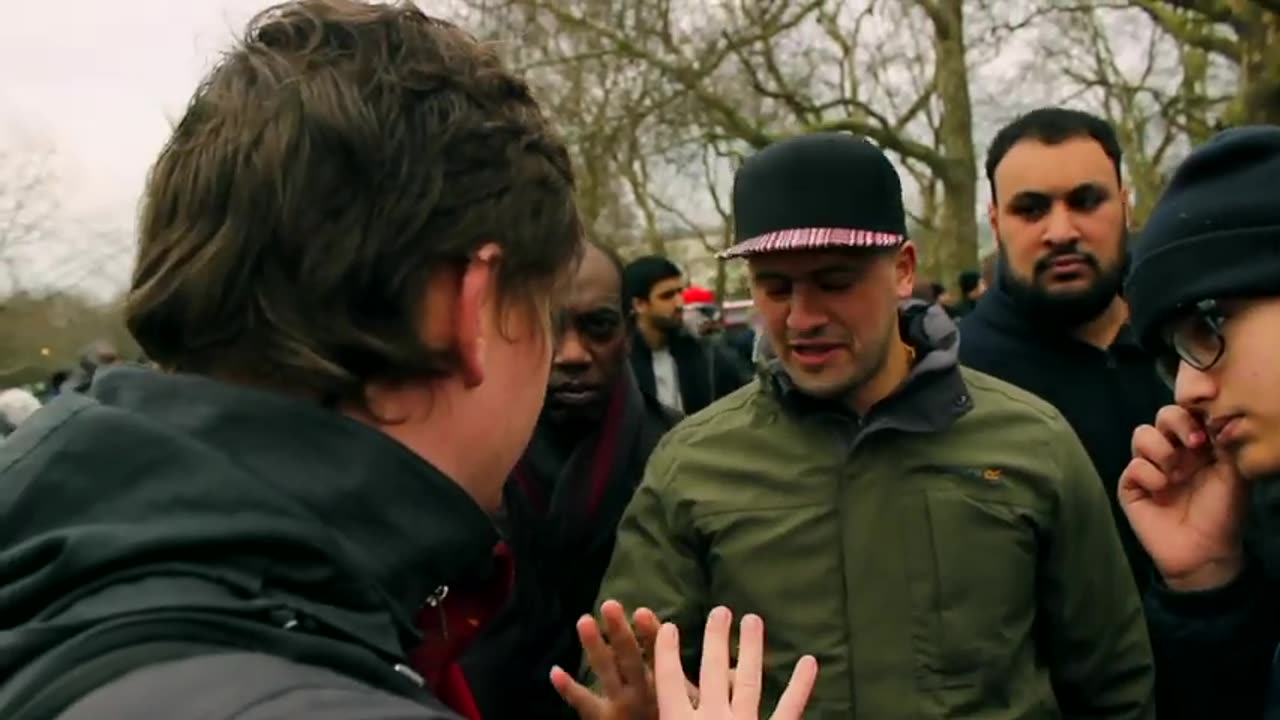 Quranic Textual Variants Bob The Builder & Jason Burns Debates Muslims Speakers Corner