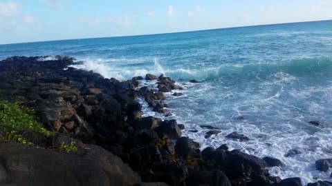 Surf & Waves on Island of Kauai
