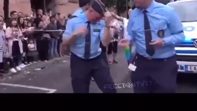 There’s only one flag