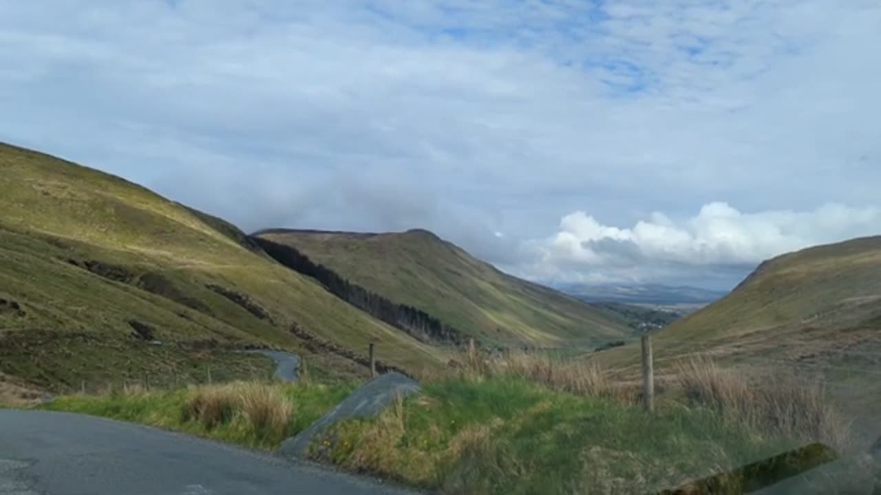 Descending down the Glengesh pass,Ireland