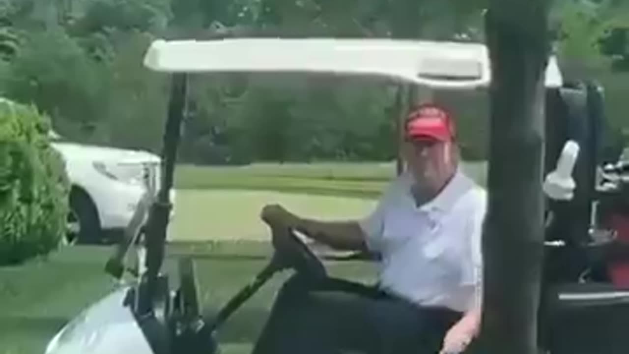 Trump gets shot but the next day you can see him golfing: LEGEND!