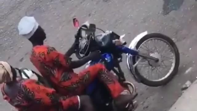 That a lie flying bike 😳😳😳 which country is this