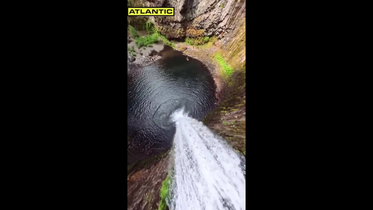 Breathtaking videos of Norwegian 'death diver' break world record