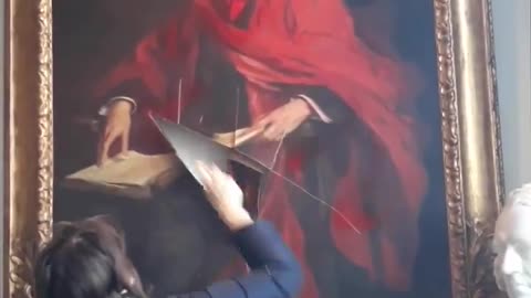 Pro-Palpatine Protester Destroys Painting of Lord Balfour