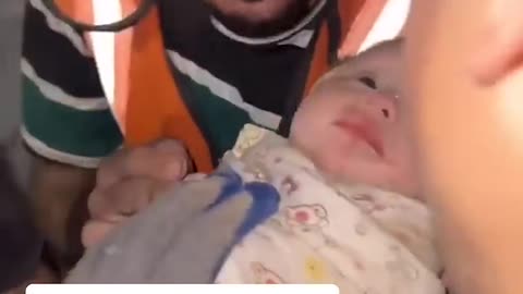 This miracle baby was pulled from a bombed house in #Gaza