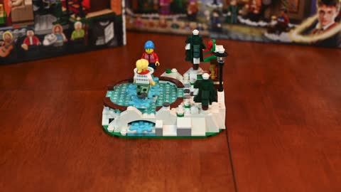 Lego: Winter Ice Skating