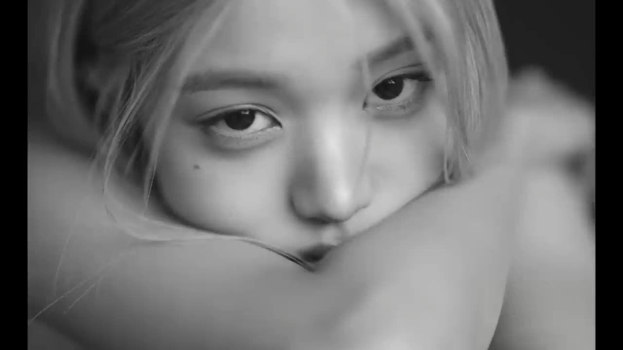 VE 00|E 'Either Way' MV