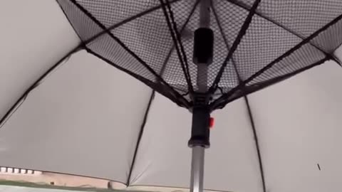 Cooling Umbrella from Emirates