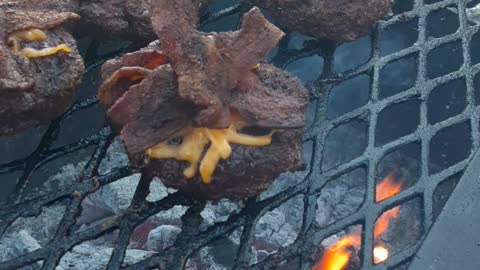 BBQ Burgers on the Oak Pit