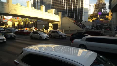 Good Samaritan Saves a Passed Out Driver Off the Las Vegas Strip