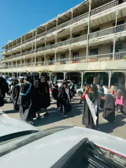 Durban university students march