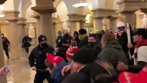 Protesters Clash With Police INSIDE U.S. Capitol!