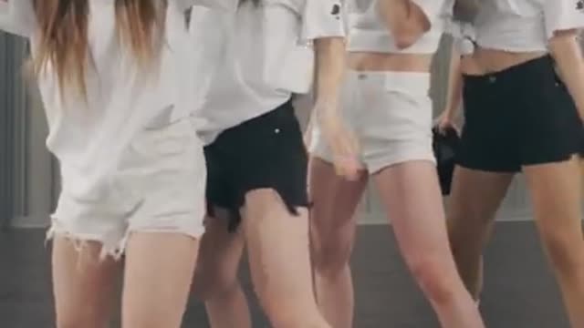 red light green light - cute girls - wonderful dance