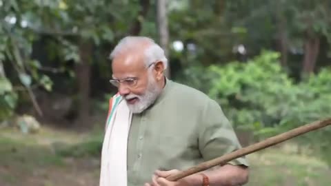 Indian PM MODI is cleaning the India