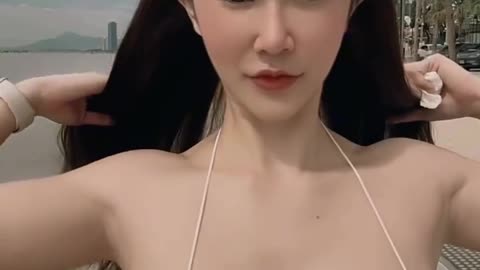 Sexy girl dancing on Tik tok