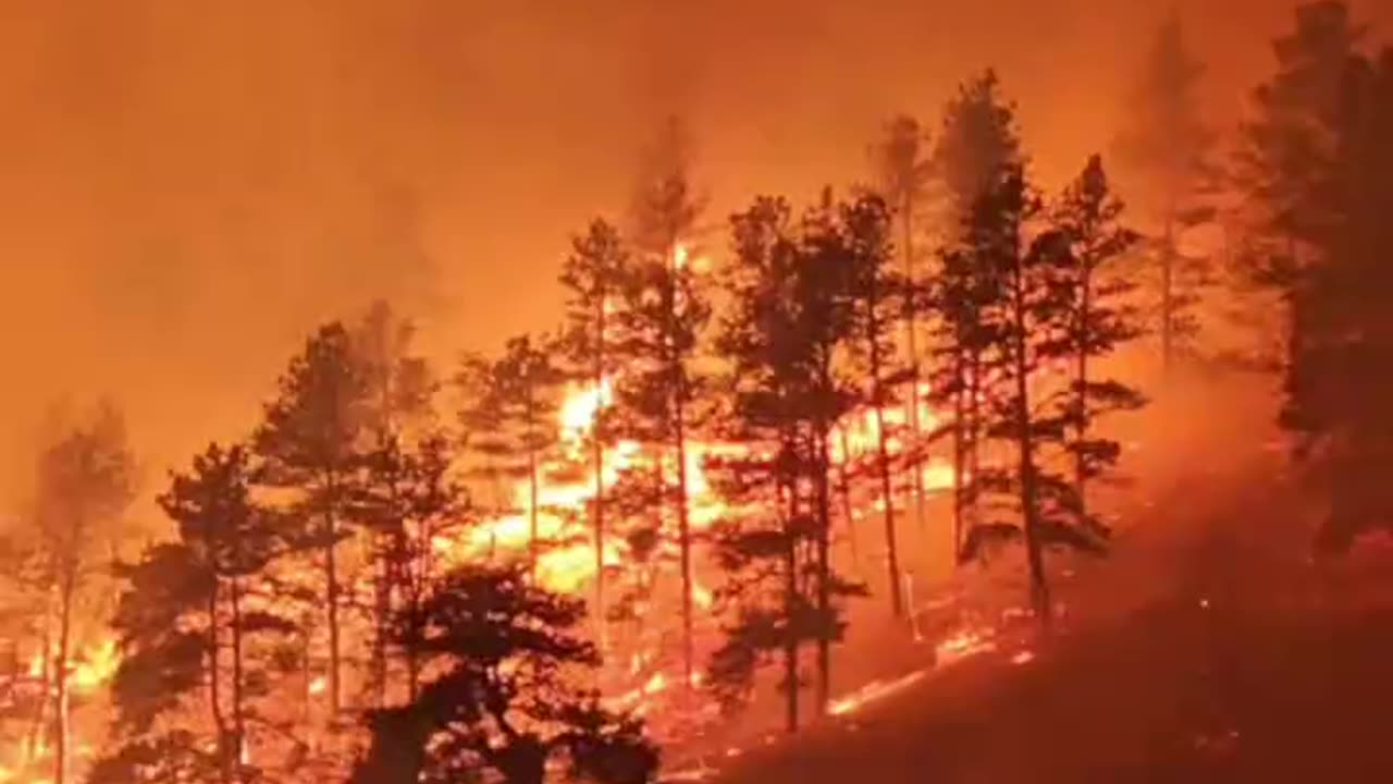 Elk Fire in Wyoming continues to burn out of control