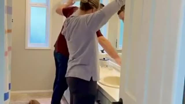 Watch @lamb.and.littles Transform Their Daughter’s Mirror with the Soho Satin White Frame