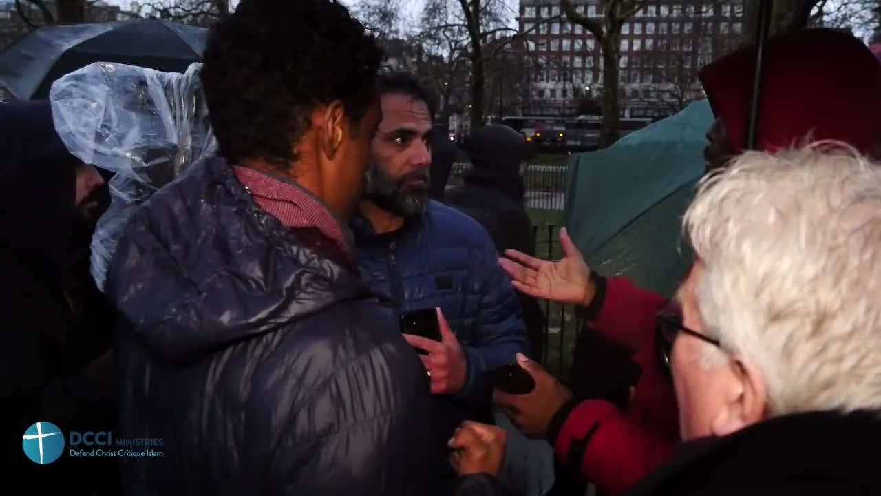 Muslim confirmation and justification on why they pray to Muhammad. DCCI @ Speakers Corner