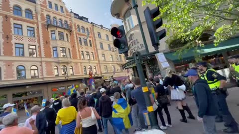 Swedes chanted today in Stockholm "No to Islam"