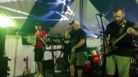 TASTE OF WI KENOSHA FESTIVAL COVER BAND