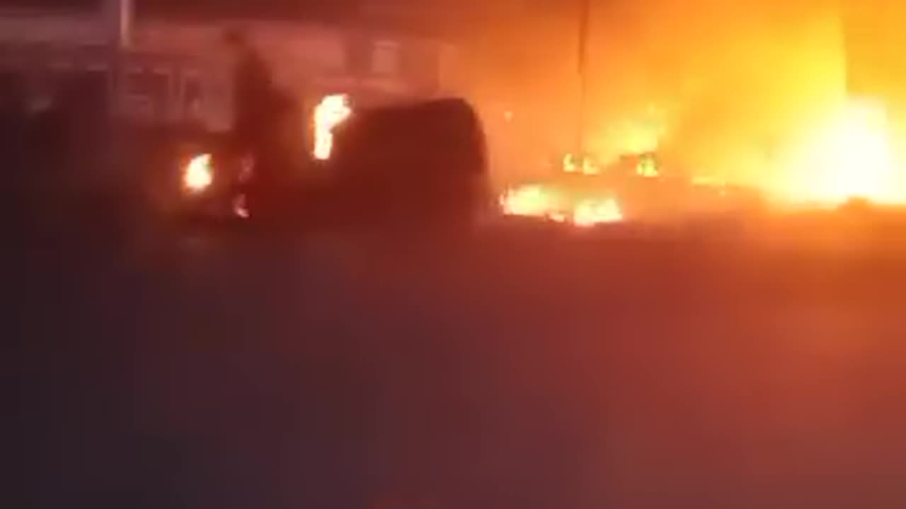 Gas station explosion in Aden