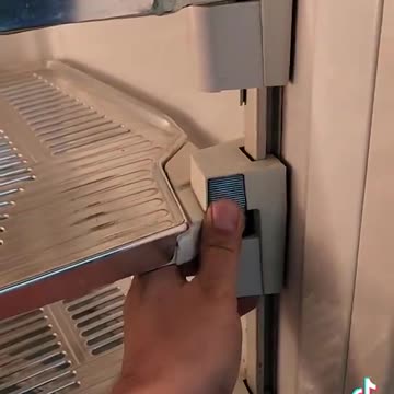 Today's 'Smart' Refrigerators Are Garbage Compared to This Model From the 60s