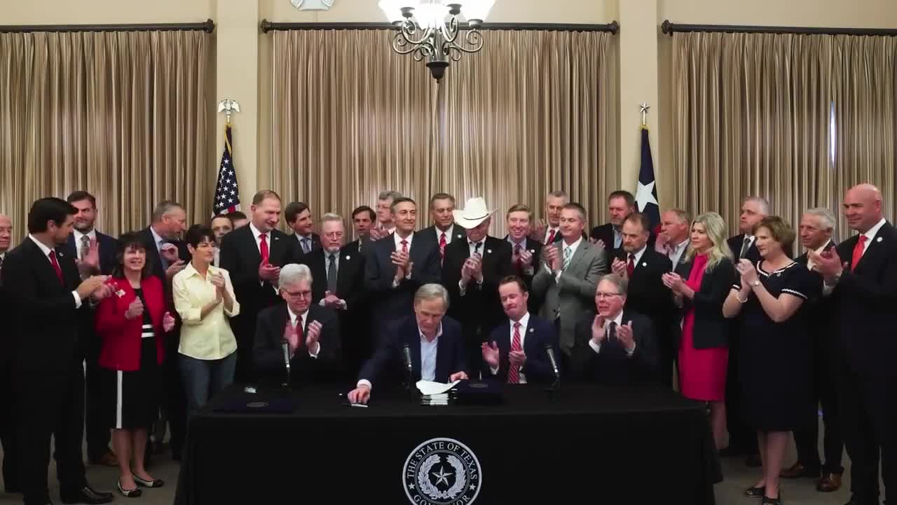 Texas Gov Greg Abbott Signs Constitutional Carry And Other Second Amendment Bills Into Law