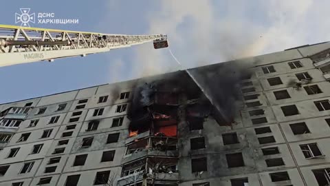 In Kharkiv, the State Emergency Service continues the rescue operation in a