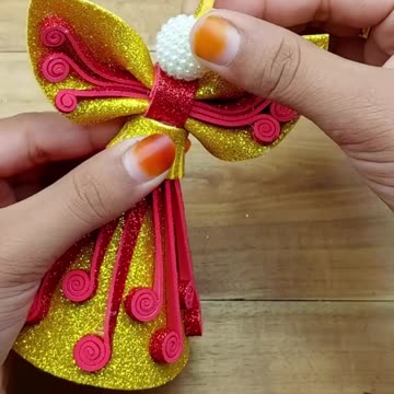 Handmade Christmas ornaments making for home decoration