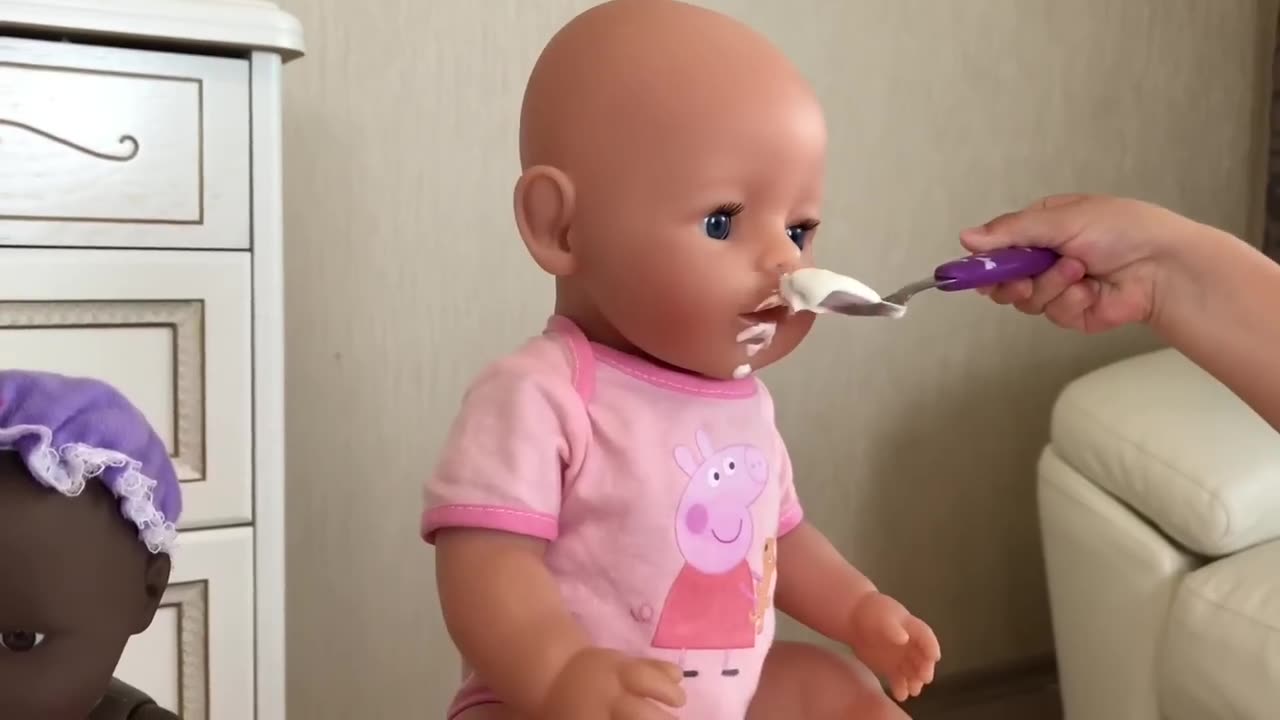 Stacy and story for kids about toys