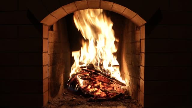 Relaxing Fireplace & Meditating Crackling Fire Sounds for Christmas and cozy days! Kamin cheminée !