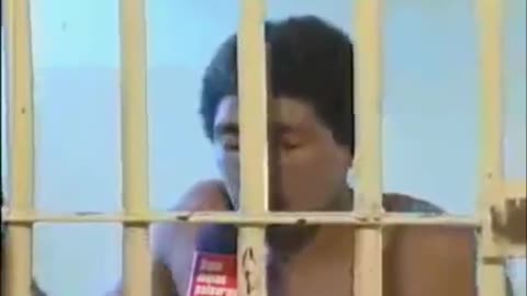 cantor de cadeia Arrested comedy addict to steal very funny jail singer