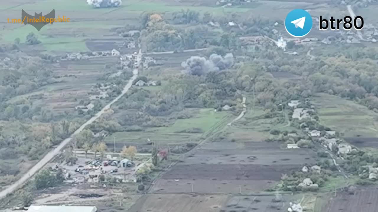 Russian forces PUNCH the enemy-infested grounds in Starobilsk