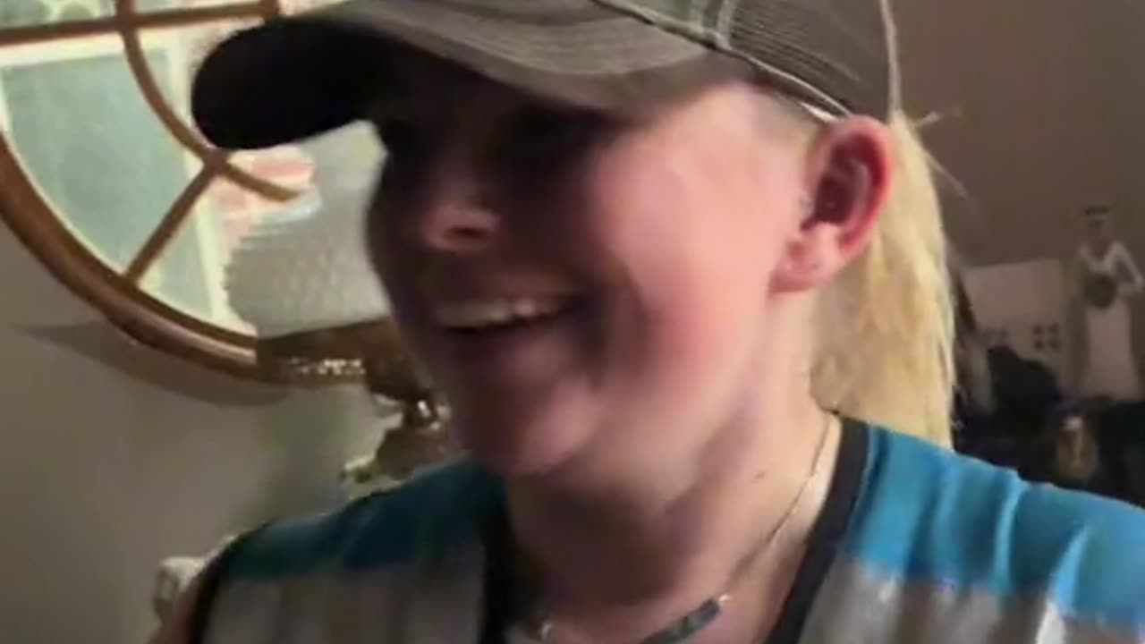 Amazon Delivery doing Florida Tornado