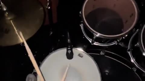 Drum Cover lagu Linkin Park Numb