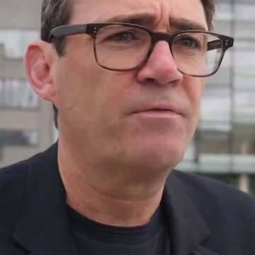 Mayor reveals he's seen full footage leading up to airport incident