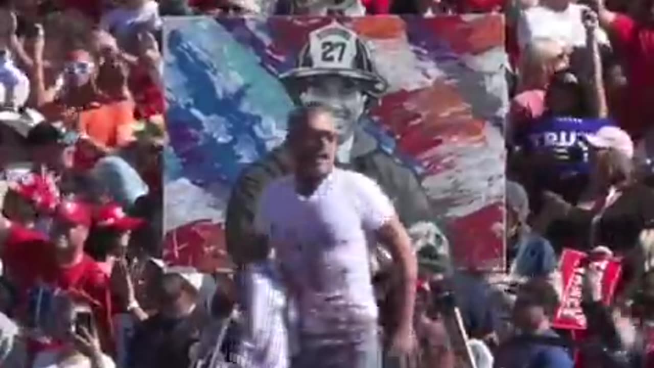 Scott Lobaido dedicates incredible painting to Corey Comperatore