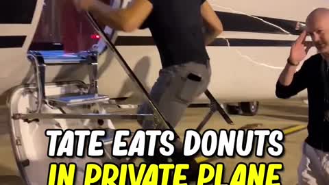 ANDREW TATE EATS DONUTS ON PRIVATE PLANE 🔥