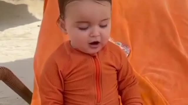 Funny Baby Loves Food | Baby Eating Compilation