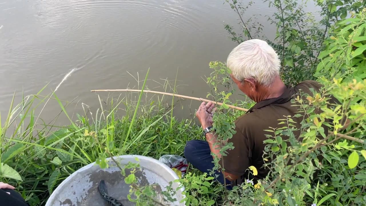 Amazing Fishing Technique For Big Fish