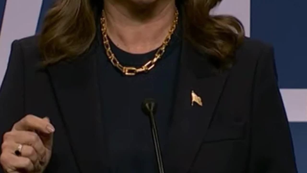 SNL Kamala Harris Maya Rudolph Part 1