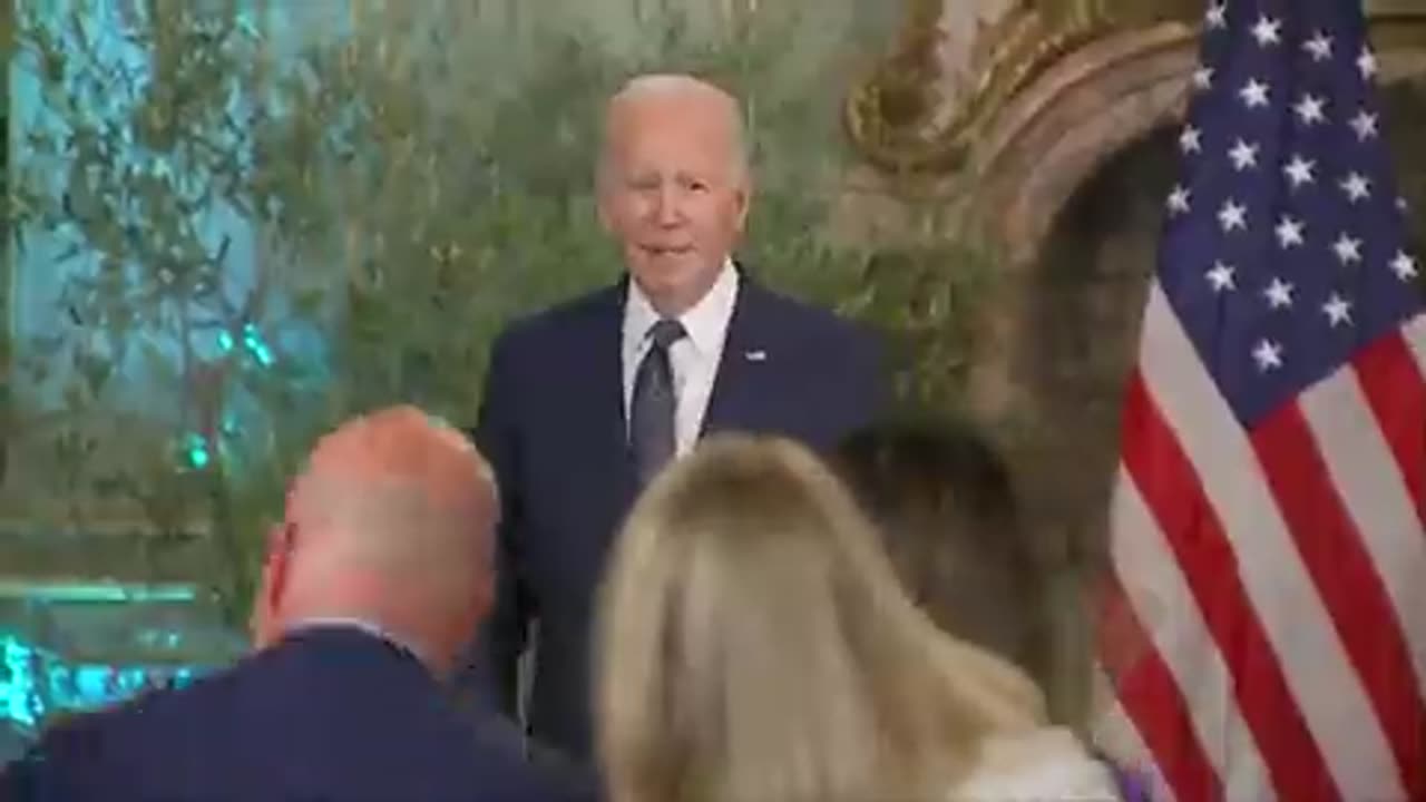 Biden says Xi is a dictator because "he's a guy who runs a country, a communist country